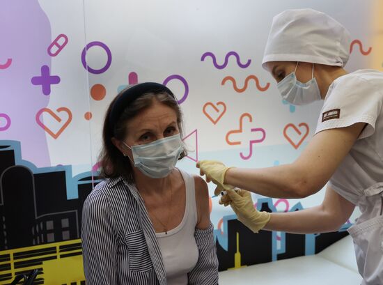 Russia Coronavirus Vaccination