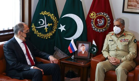 Pakistan Russia
