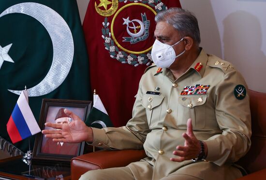 Pakistan Russia