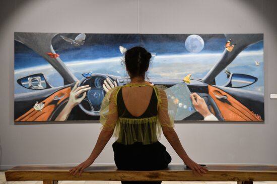 Russia Art Exhibition