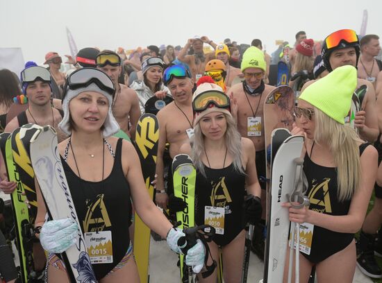  Russia Alpine Carnival