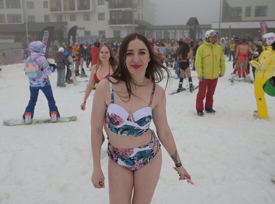  Russia Alpine Carnival