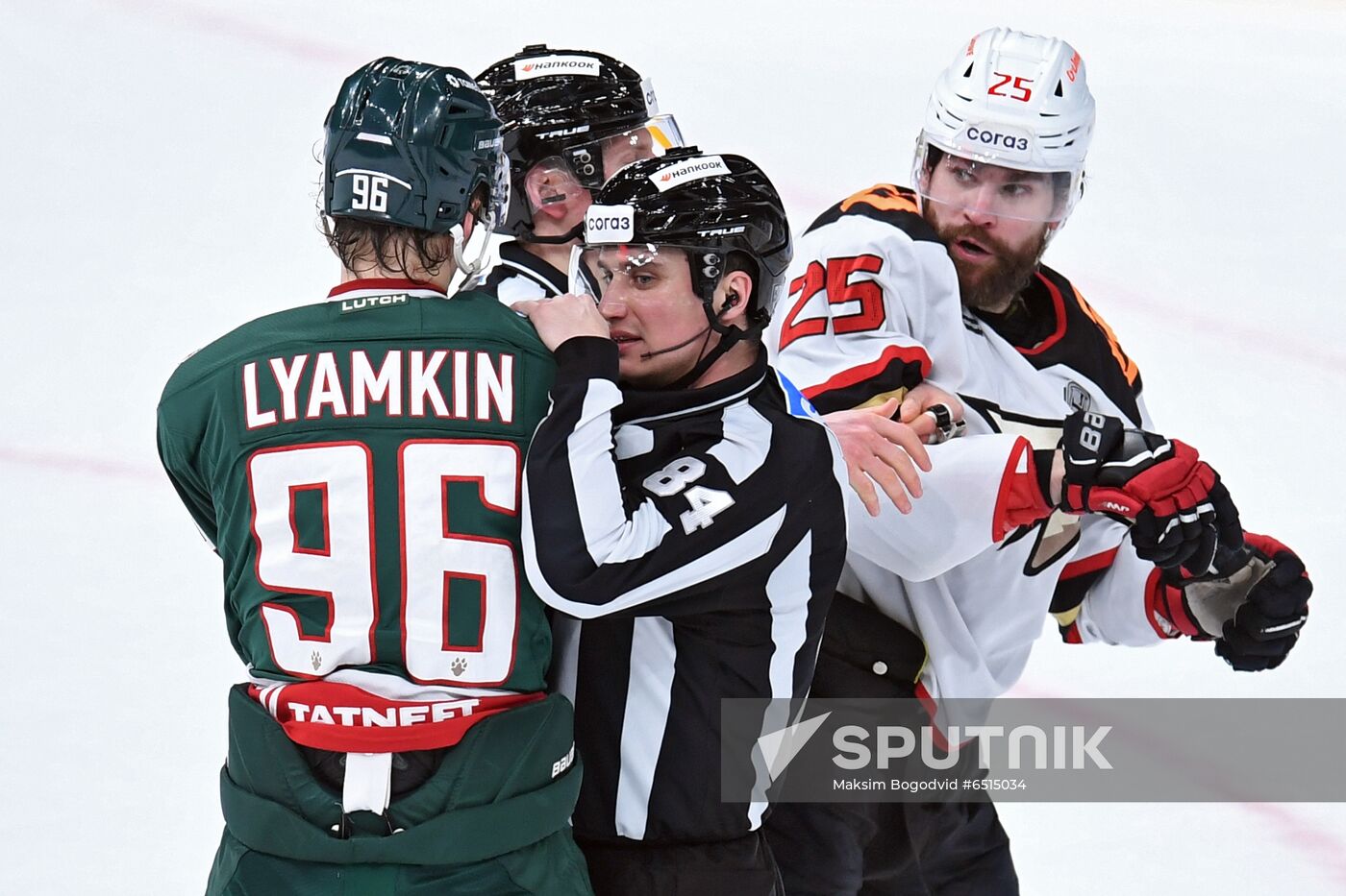 Russia Ice Hockey Ak Bars - Avangard
