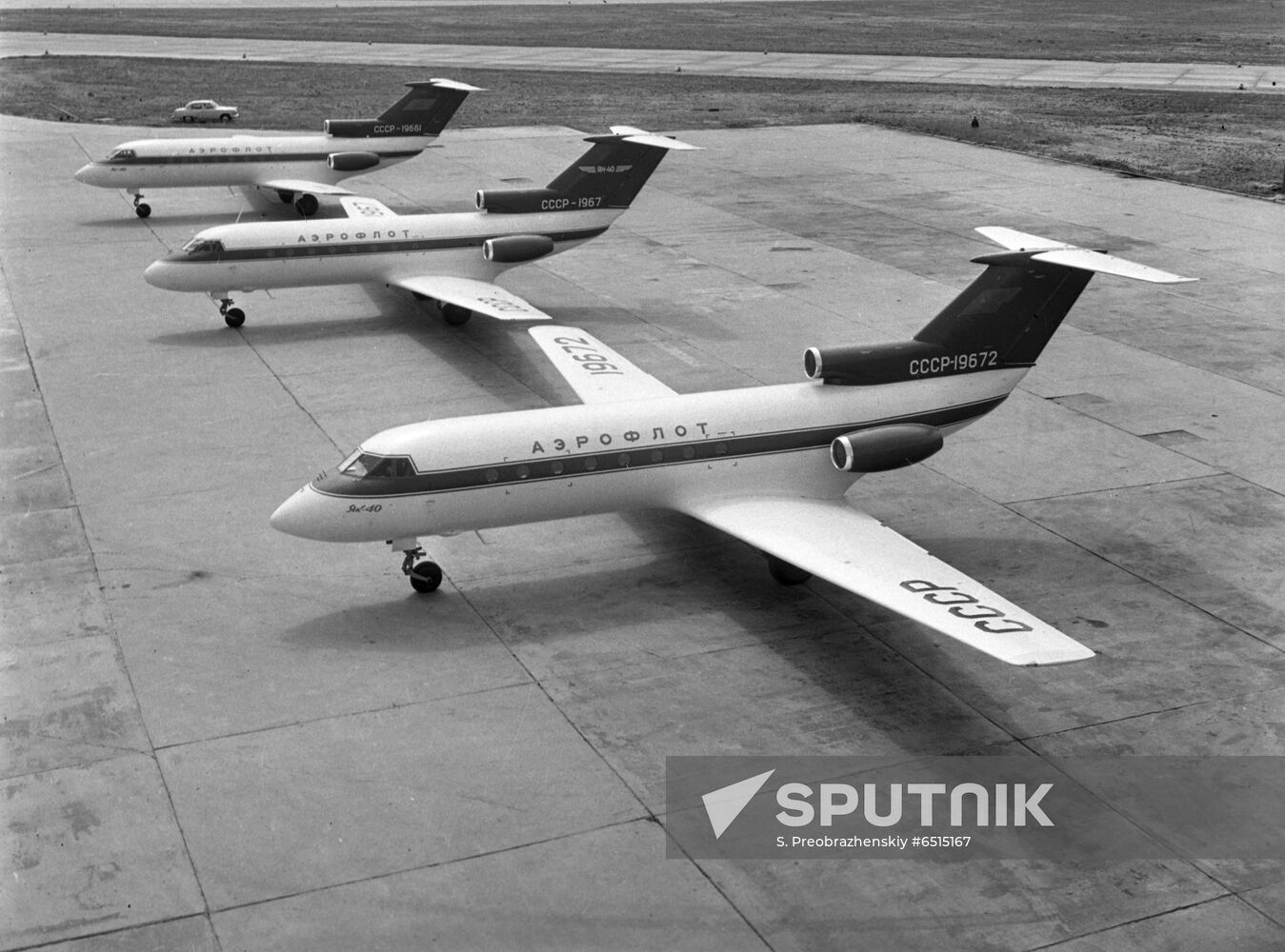 Yakovlev Yak-40