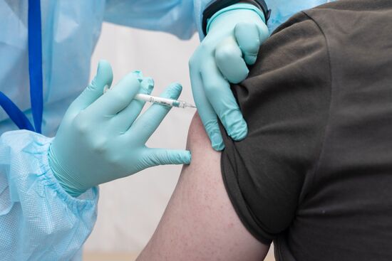 Kazakhstan Russia Coronavirus Vaccination 