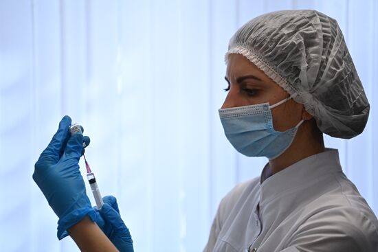 Russia Coronavirus Vaccination