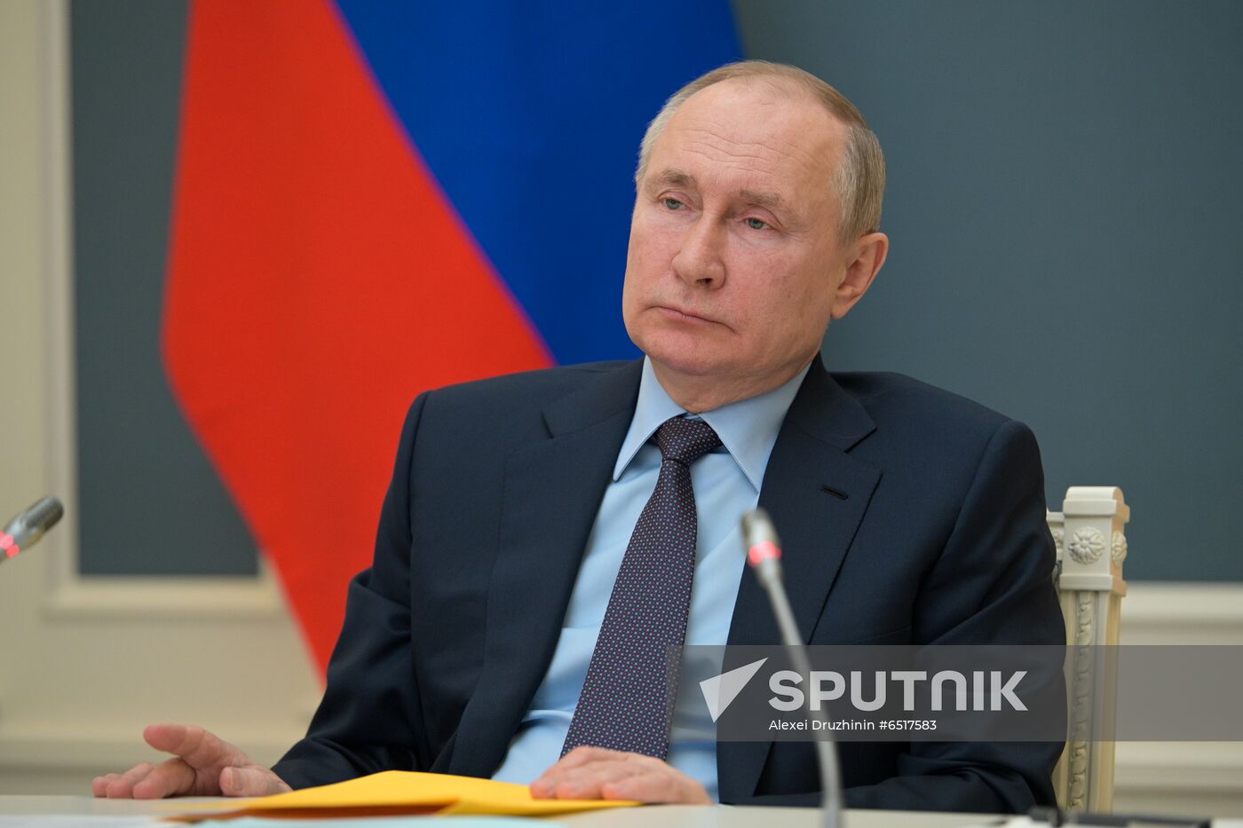 Russia Putin Geographical Society