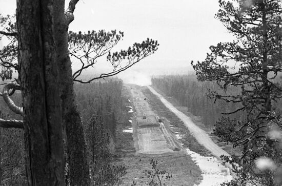 Building western section of Baikal-Amur Mainline