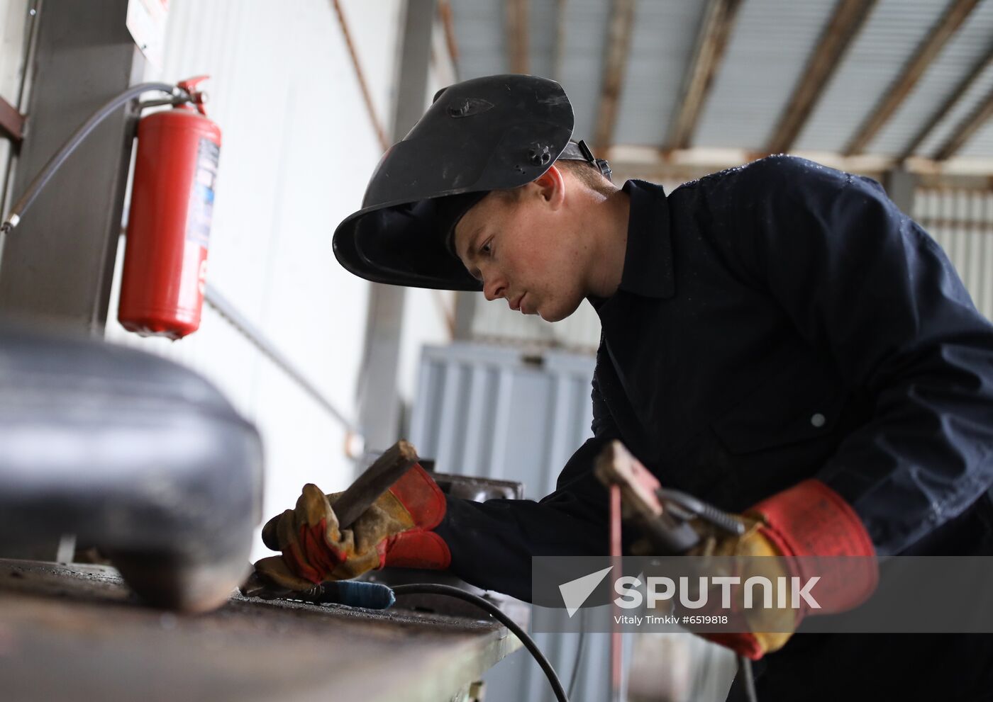 Russia T-34 Tank Restoration