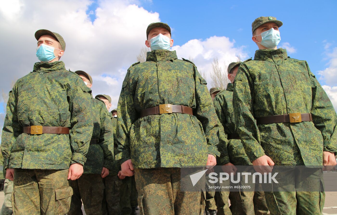 Ukraine DPR Conscription