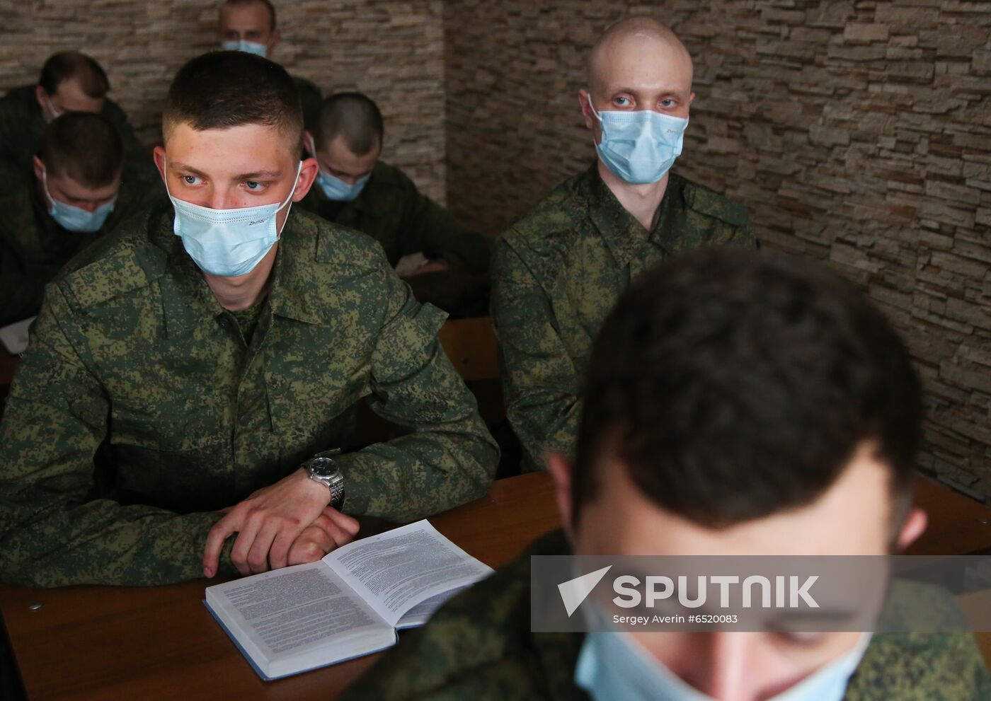 Ukraine DPR Conscription