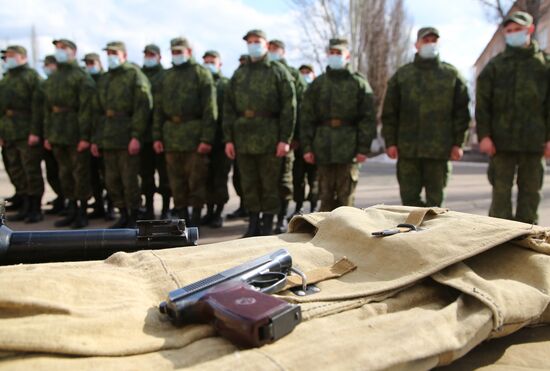 Ukraine DPR Conscription