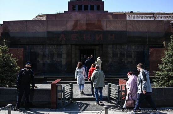 Russia Coronavirus Restrictions Ease