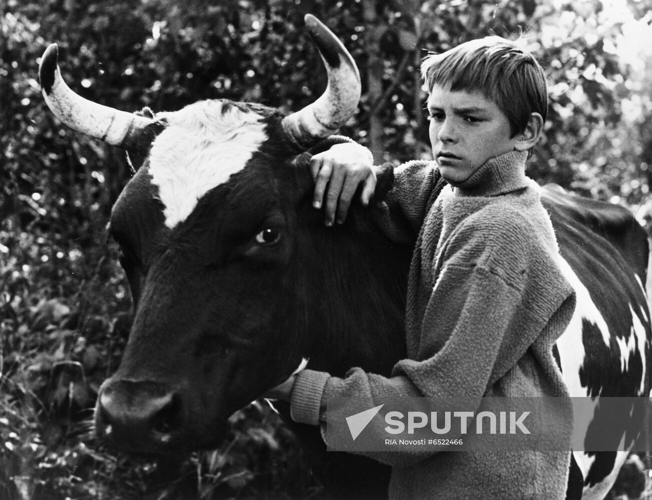 Still from film Blue Portrait