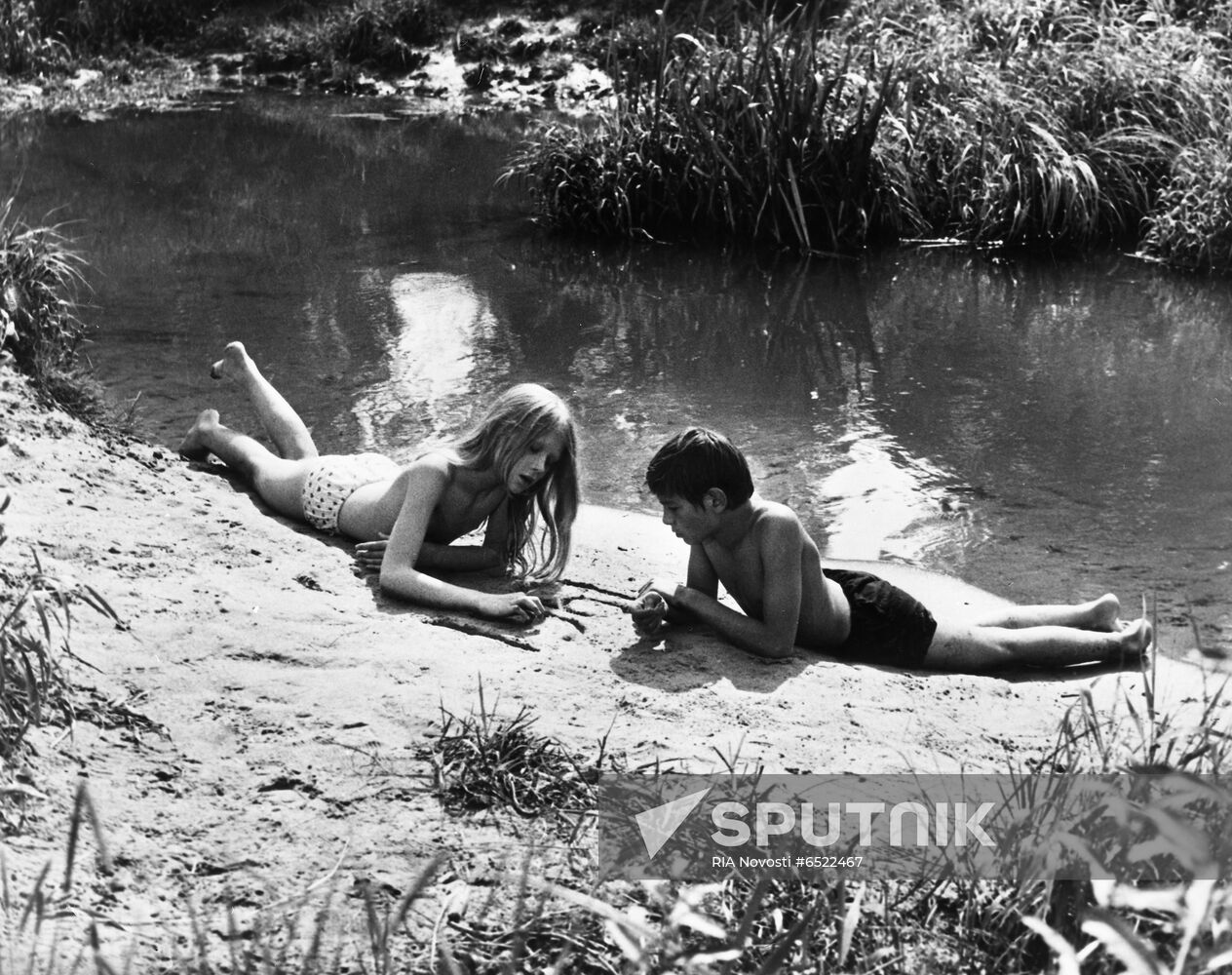 Still from film Blue Portrait