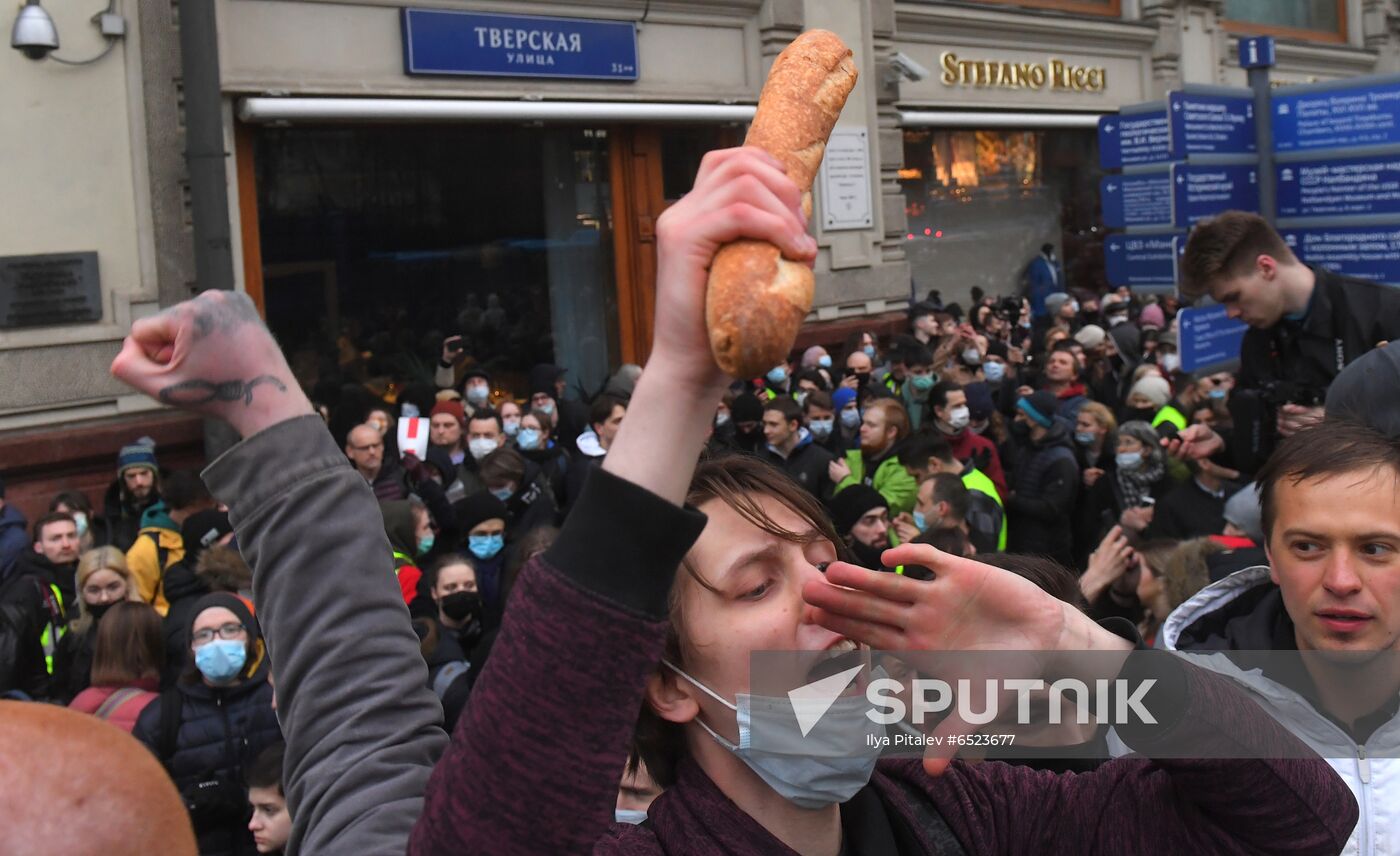 Russia Moscow Navalny Supporters Rally