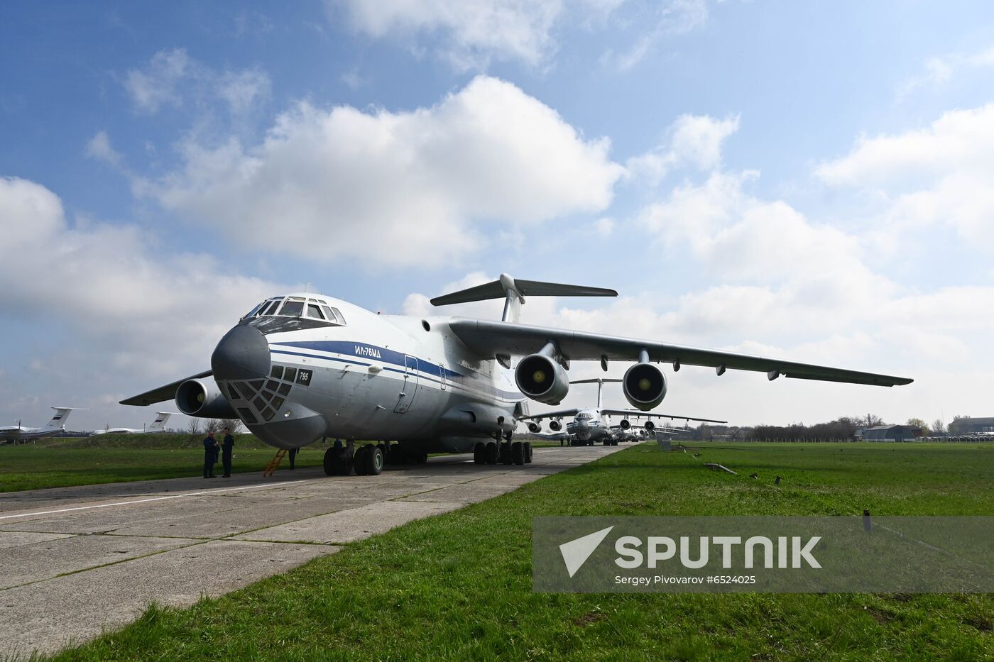 Russia Paratroopers Drills Departure