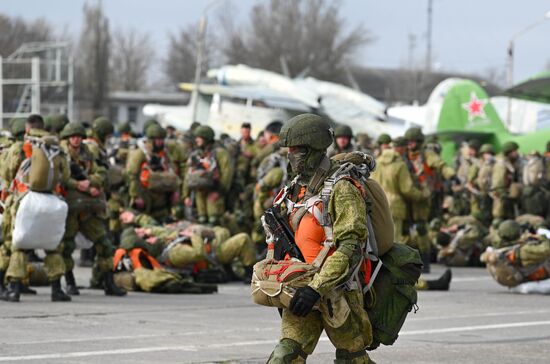 Russia Paratroopers Drills Departure