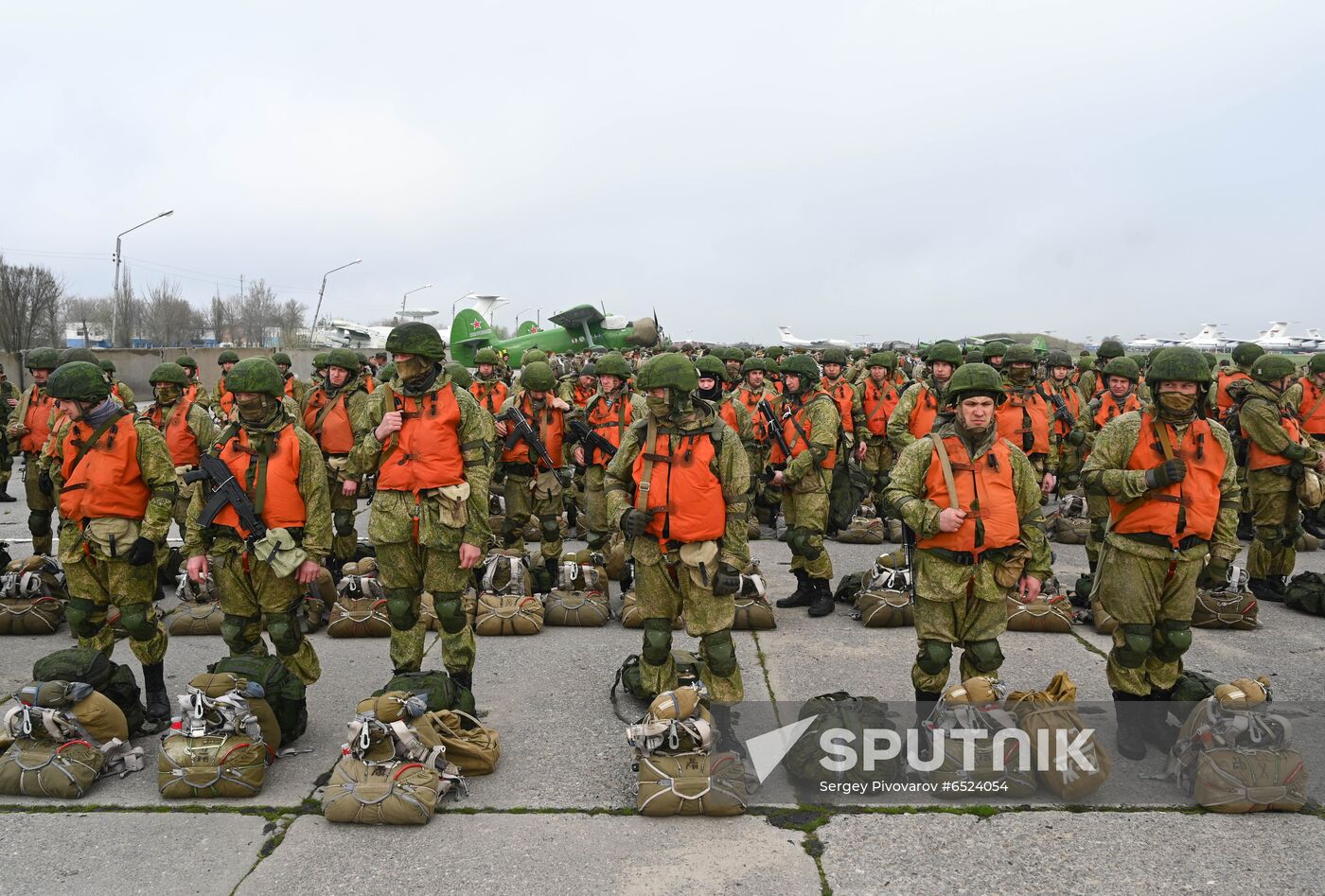 Russia Paratroopers Drills Departure