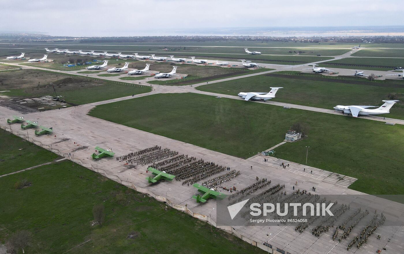 Russia Paratroopers Drills Departure