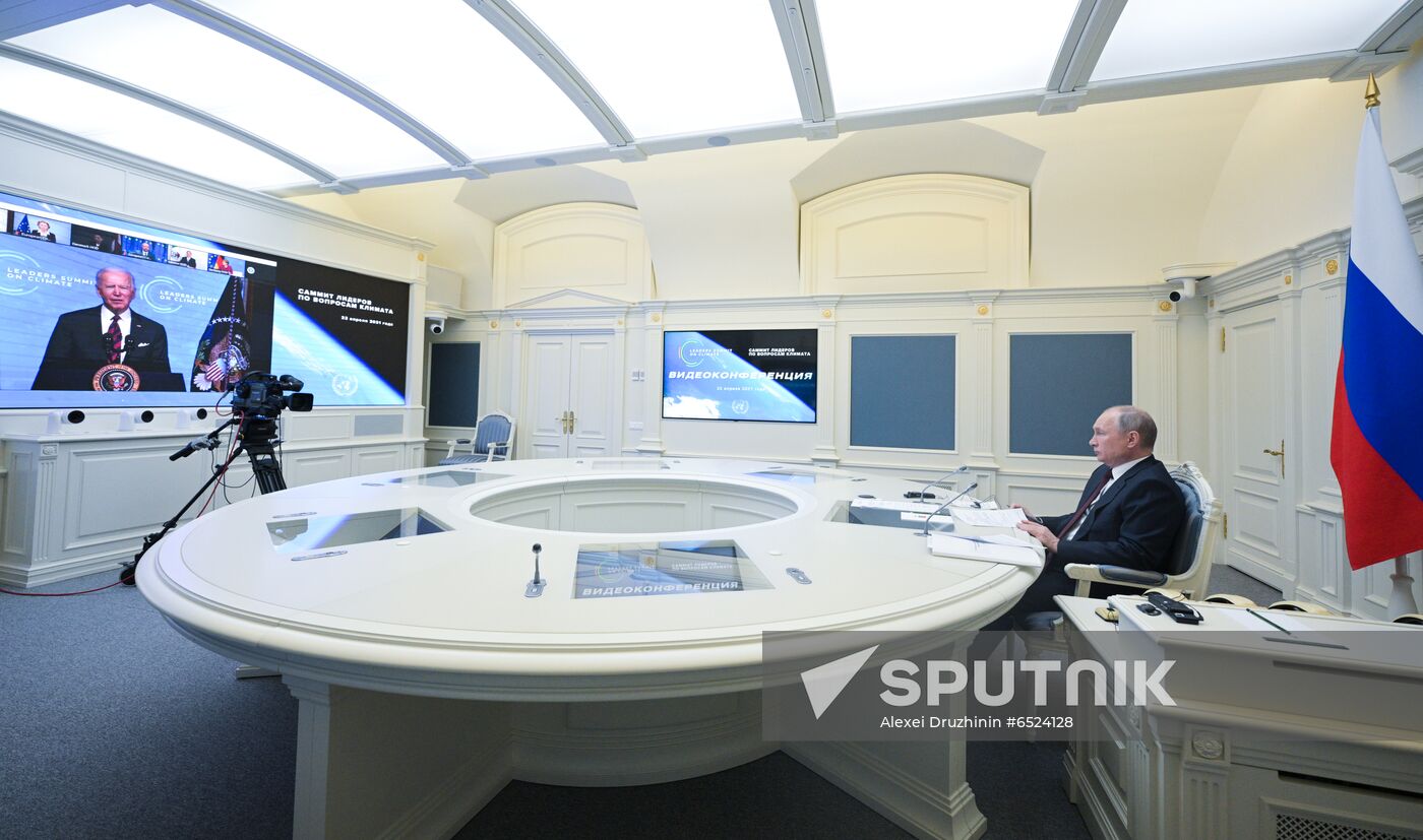 Russia Putin International Climate Summit