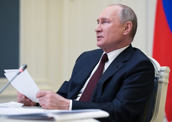 Russia Putin International Climate Summit