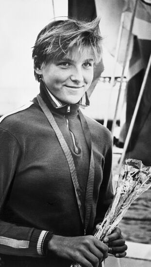 Soviet swimmer Olga Klevakina