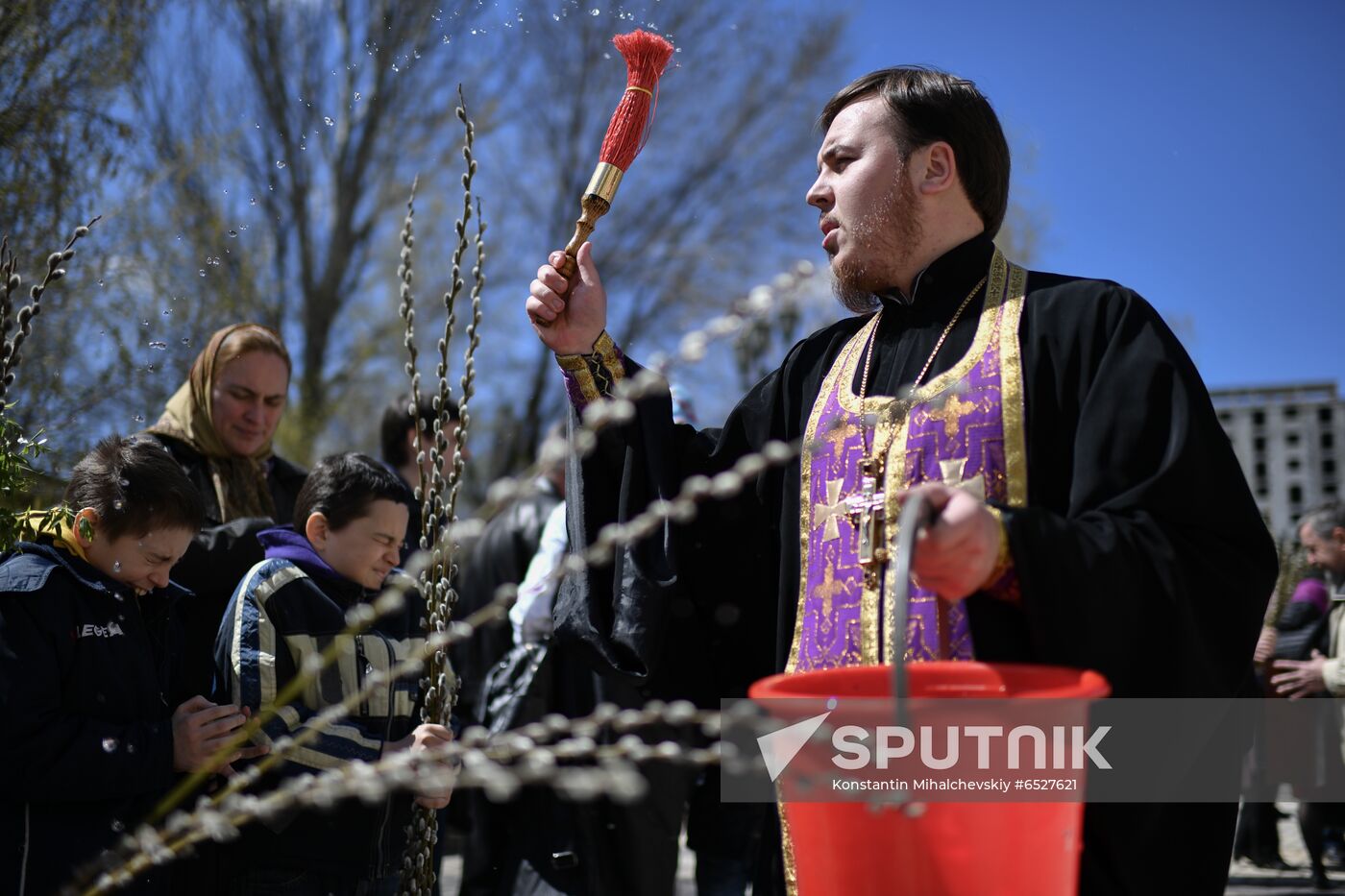 Ukraine DPR Palm Sunday