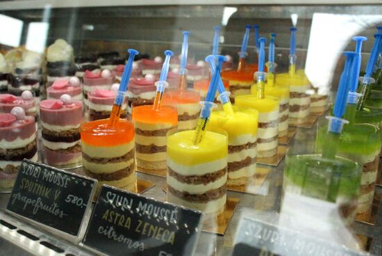 Hungary Coronavirus Vaccines Dessert