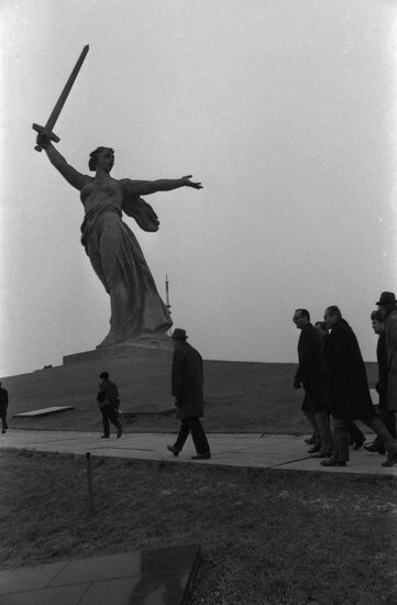 French Prime Minister Jacques Chirac visits Soviet Union