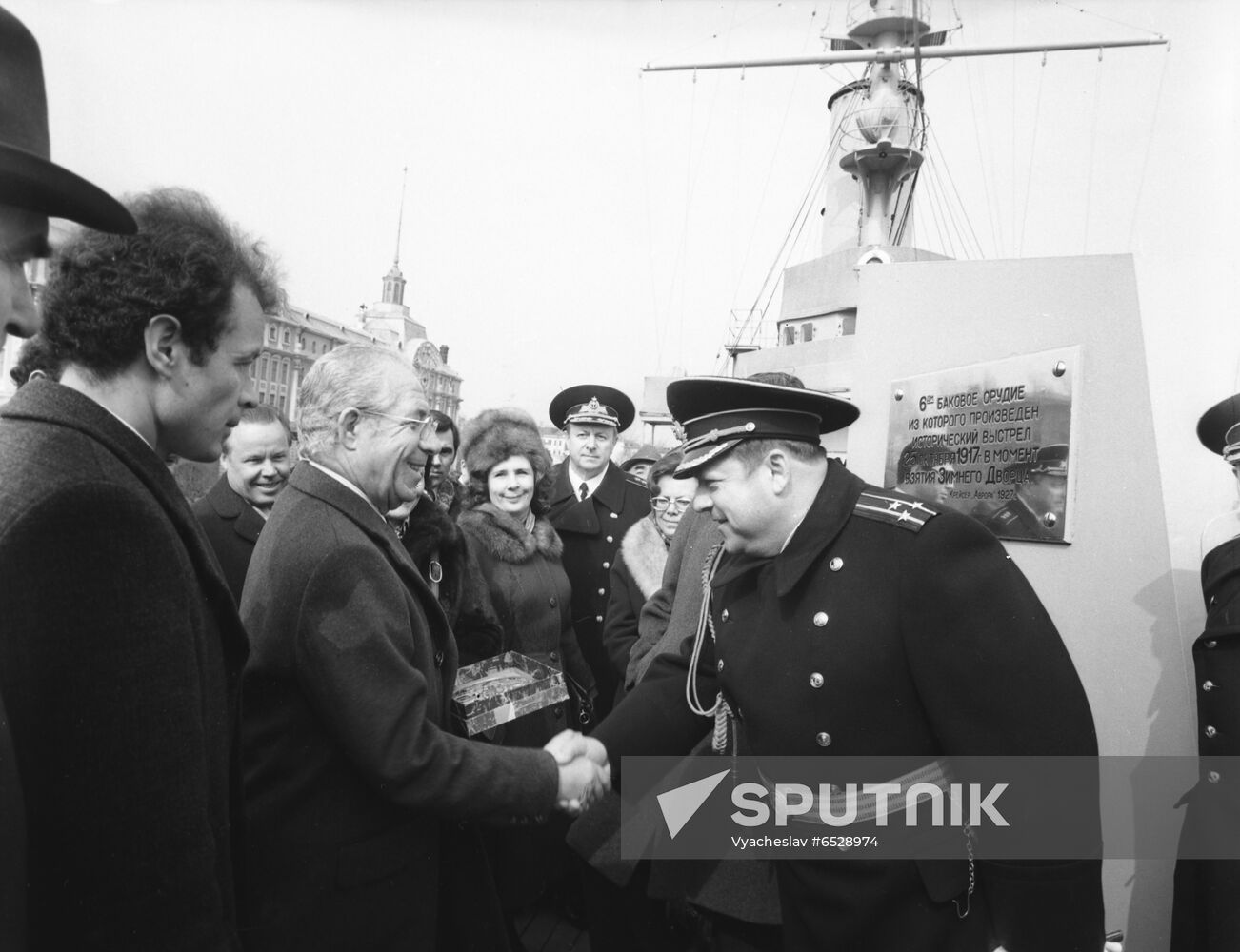 Tunisian Prime Minister Hedi Amara Nouira's visit to USSR
