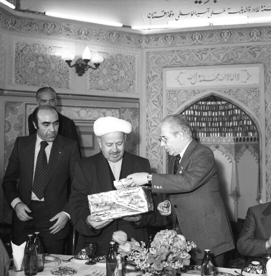 Tunisian Prime Minister Hedi Amara Nouira's visit to USSR