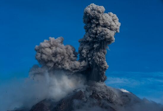 Indonesia Volcano Eruption