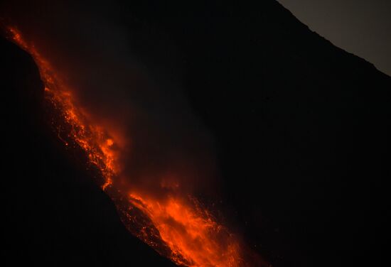 Indonesia Volcano Eruption