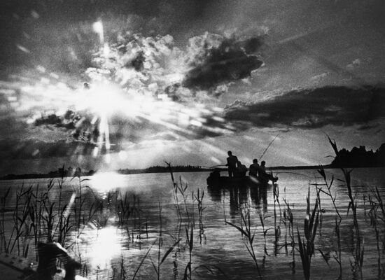 Evening fishing on Lake Valdai