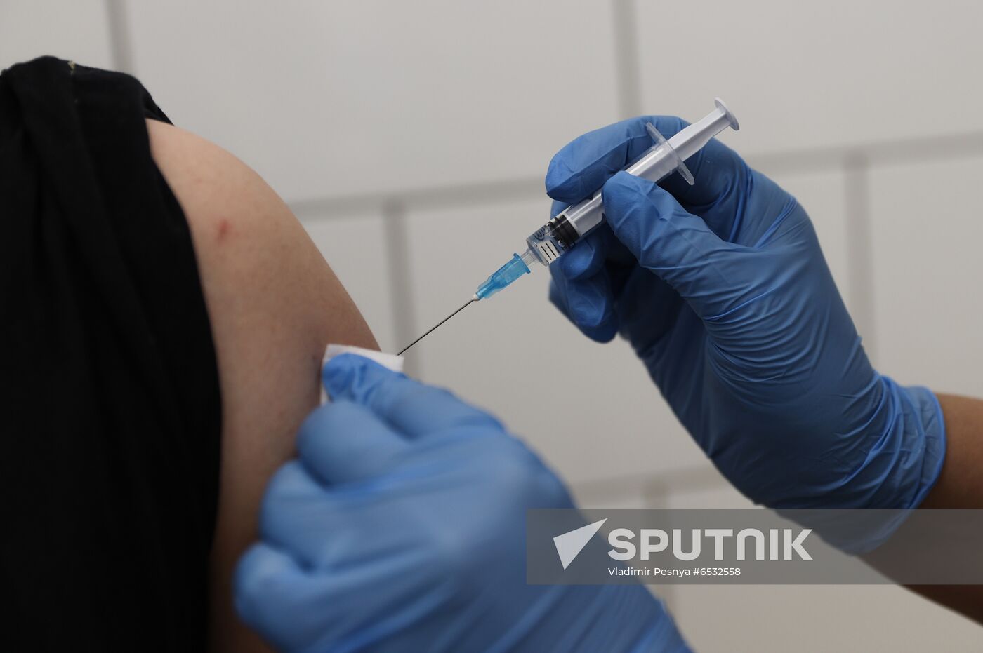 Russia Coronavirus Vaccination