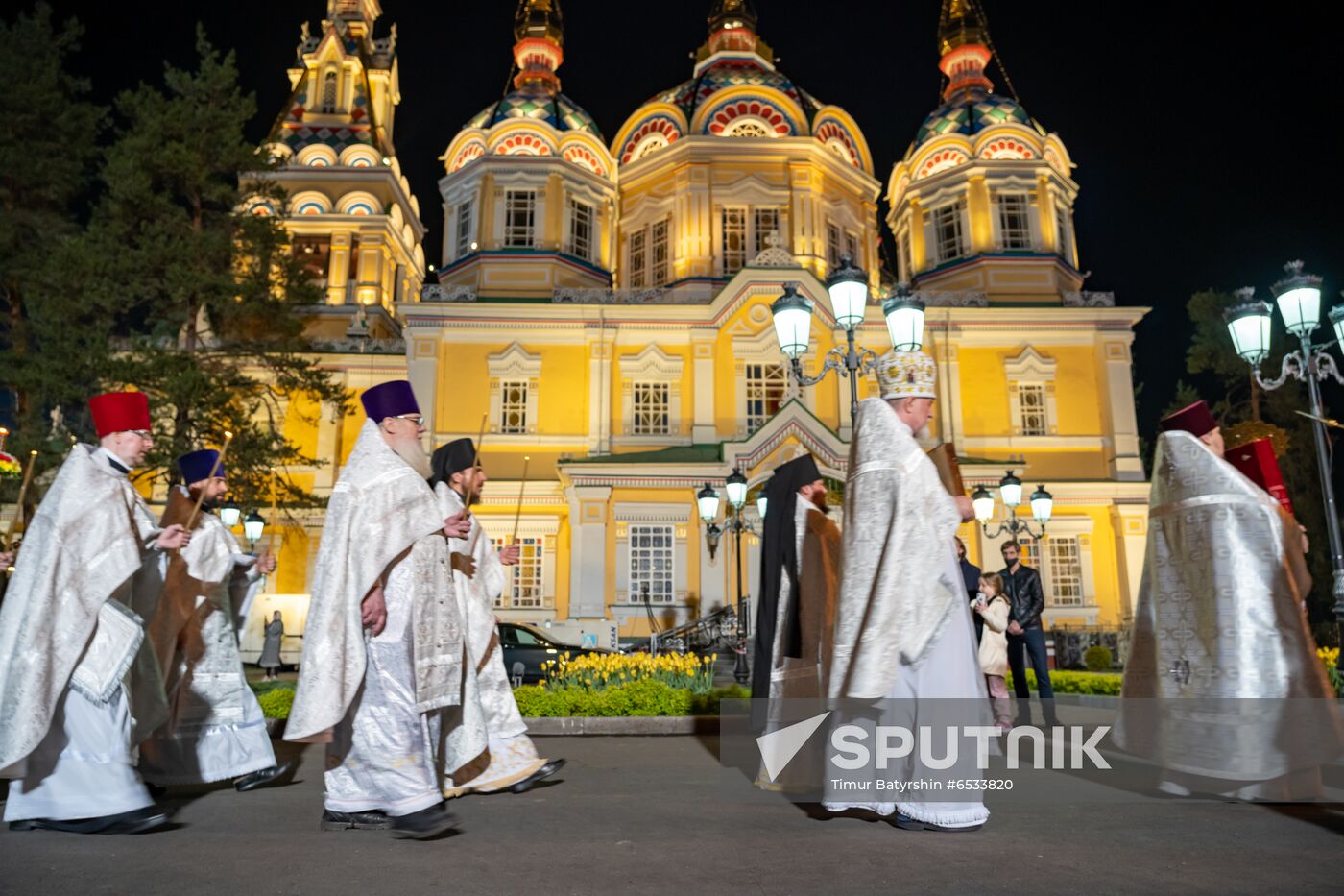 Worldwide Orthodox Easter