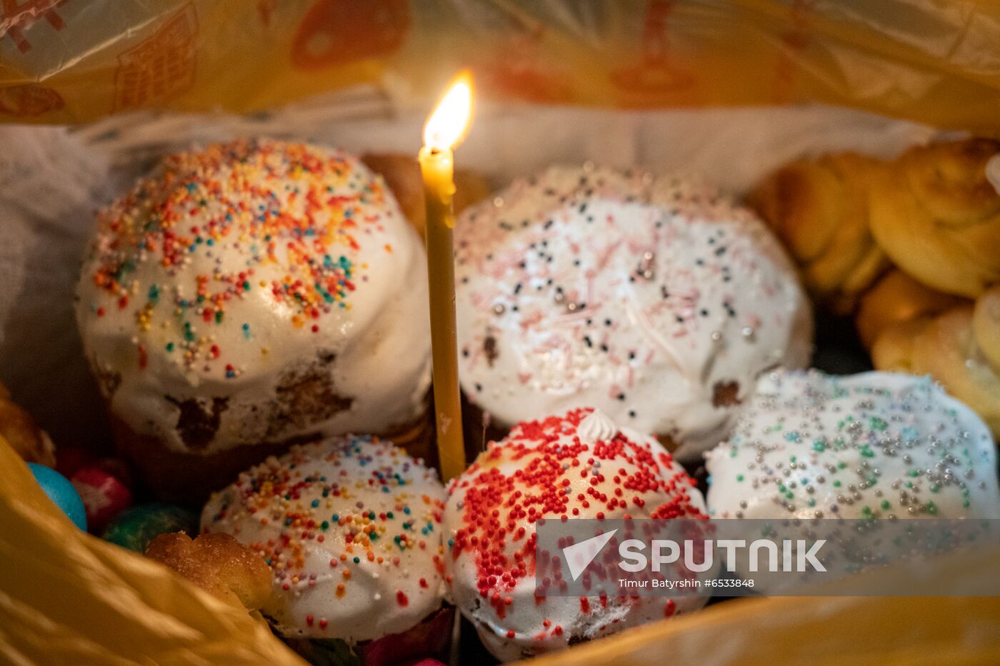 Worldwide Orthodox Easter