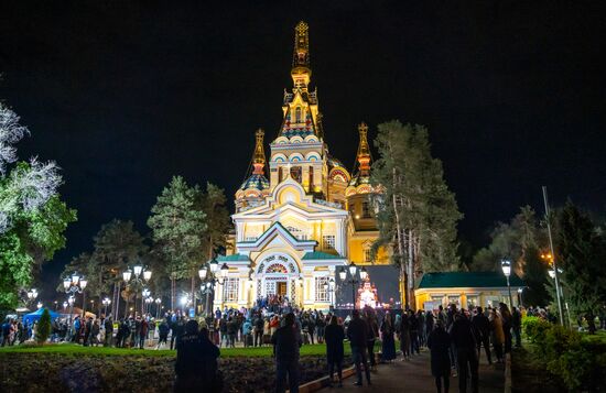 Worldwide Orthodox Easter