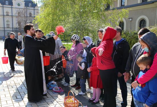 Worldwide Orthodox Easter 