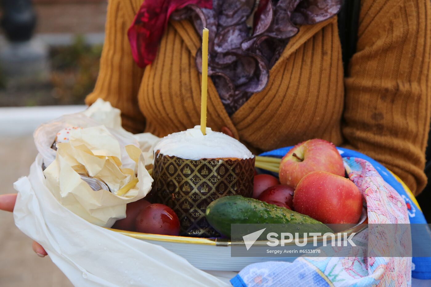 Worldwide Orthodox Easter