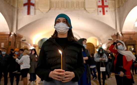 Worldwide Orthodox Easter