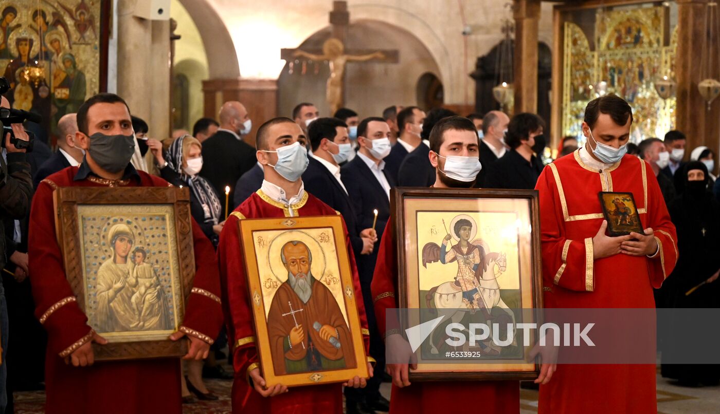 Worldwide Orthodox Easter