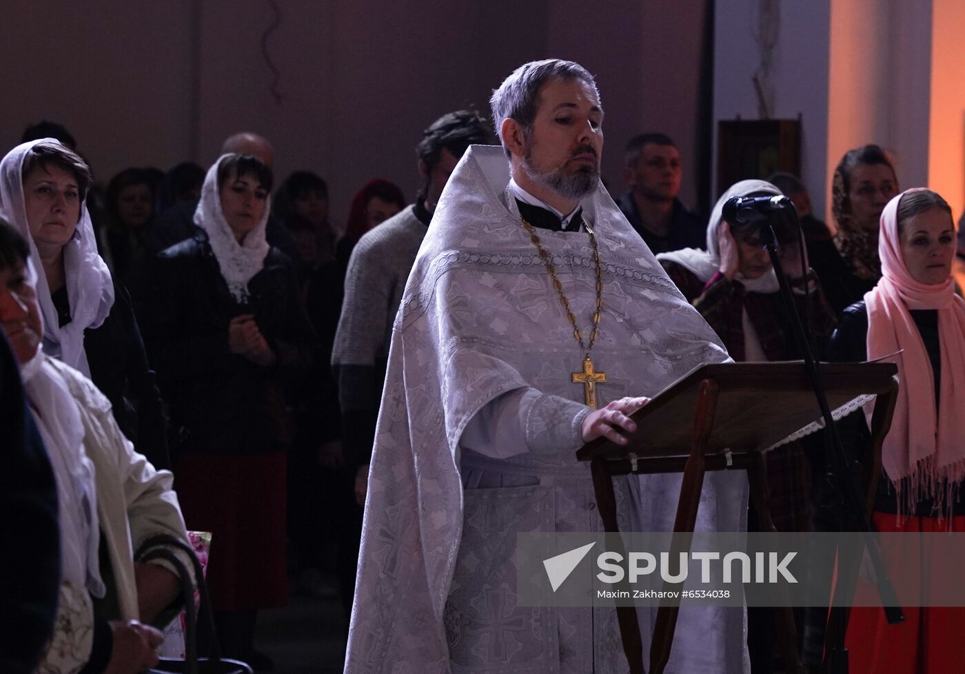 Worldwide Orthodox Easter