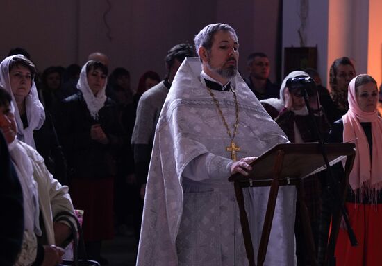 Worldwide Orthodox Easter