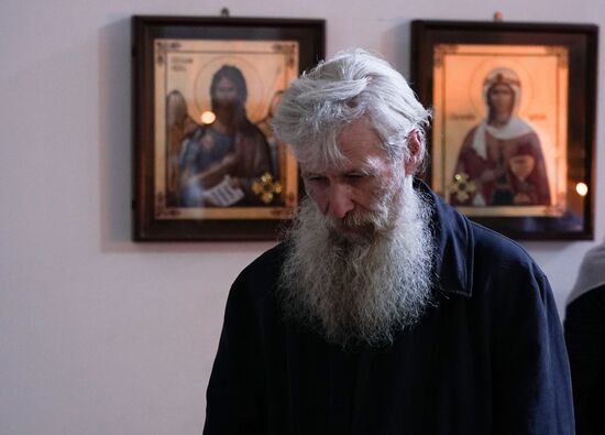 Worldwide Orthodox Easter