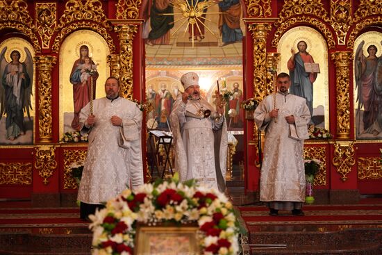 Worldwide Orthodox Easter
