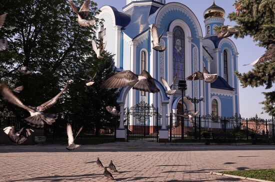 Worldwide Orthodox Easter