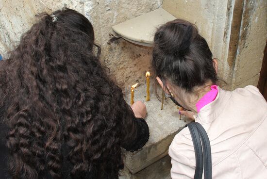 Worldwide Orthodox Easter