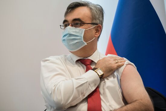 Venezuela Russia Coronavirus Vaccination